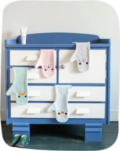 Baby Shower Glove