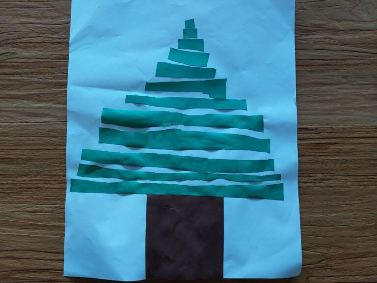 4x kerstboom knutselen met kleine kinderen - LindaSchrijft