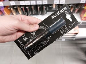 Revolution The Waterproof Mascara bij de Action