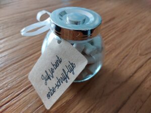 Juf bedankje: snoeppotje met snoep
