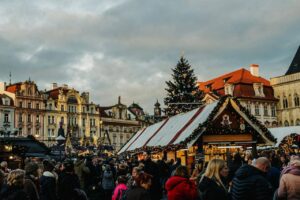 Kerstmarkt met kramen