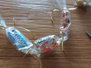 Krans maken voor avondvierdaagse